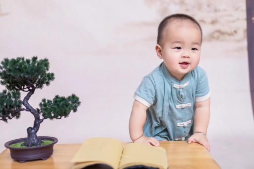 金华孕妇显怀是几个月
